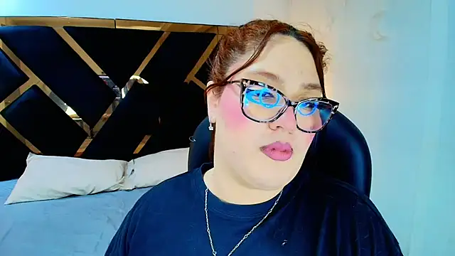 Camiila Osorio online show from June 6, 2026, 7:29 pm