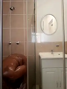 Thickchocolatex2 online show from December 2, 2024, 8:41 am