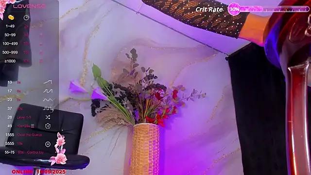 Snapshot of Karla-Ebony chatting on September 16, 2025, 1:56 pm Karla-Ebony online show from September 16, 2025, 1:56 pm