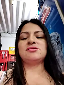 Linda Lars online show from February 26, 2025, 3:21 am