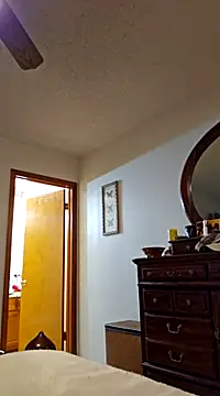 coolbrease10 online show from December 10, 2024, 6:49 pm