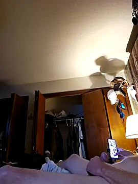 coolbrease10 online show from January 7, 2025, 9:07 am