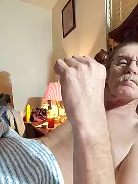 coolbrease10 online show from January 20, 2025, 5:37 am