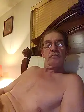 coolbrease10 online show from January 23, 2025, 6:17 am