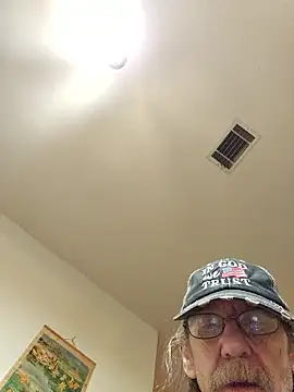 coolbrease10 online show from January 9, 2026, 7:37 pm