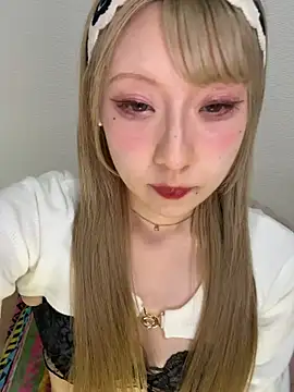 Snapshot of alice__1111 chatting on April 21, 2026, 12:44 pm alice 1111 online show from April 21, 2026, 12:44 pm
