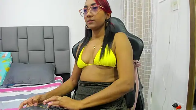 MurphyAngelina online show from February 8, 2025, 1:43 am