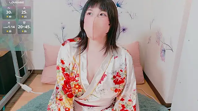 Snapshot of hazuki_8008 chatting on January 2, 2025, 4:41 am hazuki 8008 online show from January 2, 2025, 4:41 am