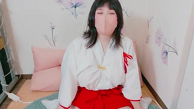 Snapshot of hazuki_8008 chatting on January 2, 2025, 7:44 am hazuki 8008 online show from January 2, 2025, 7:44 am