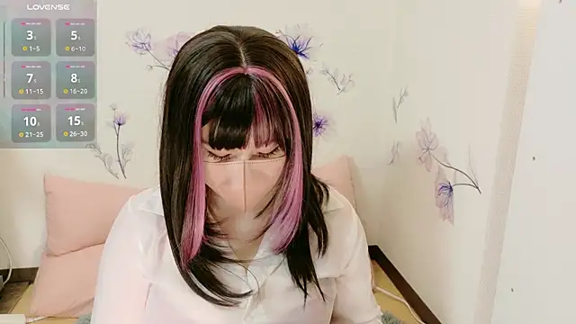 Snapshot of hazuki_8008 chatting on February 10, 2025, 7:15 am hazuki 8008 online show from February 10, 2025, 7:15 am