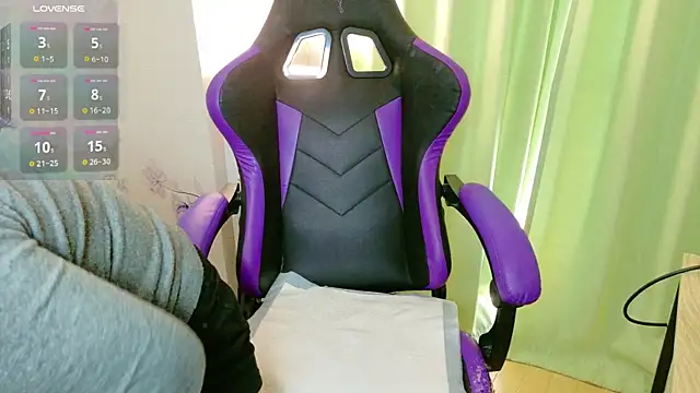 Snapshot of hazuki_8008 chatting on March 7, 2025, 6:02 am hazuki 8008 online show from March 7, 2025, 6:02 am