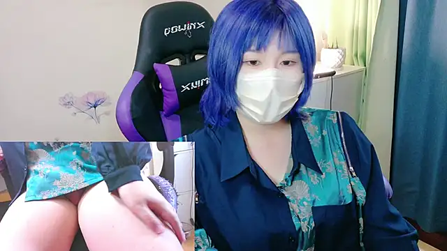 Snapshot of hazuki_8008 chatting on October 6, 2025, 6:11 am hazuki 8008 online show from October 6, 2025, 6:11 am