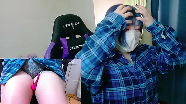 Snapshot of hazuki_8008 chatting on October 22, 2025, 4:13 am hazuki 8008 online show from October 22, 2025, 4:13 am