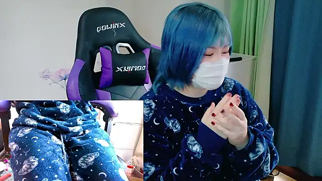 Snapshot of hazuki_8008 chatting on November 6, 2025, 2:56 am hazuki 8008 online show from November 6, 2025, 2:56 am