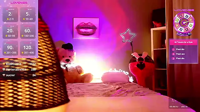 Stripgirl31 online show from January 23, 2025, 10:01 pm