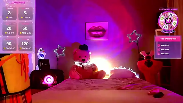 Stripgirl31 online show from January 25, 2025, 9:25 pm