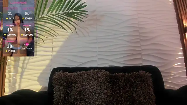 La indiia online show from September 8, 2025, 8:19 pm