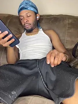 MobyDxck online show from March 8, 2025, 9:40 pm