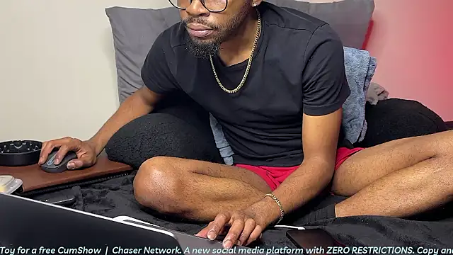 MobyDxck online show from March 17, 2026, 4:17 am