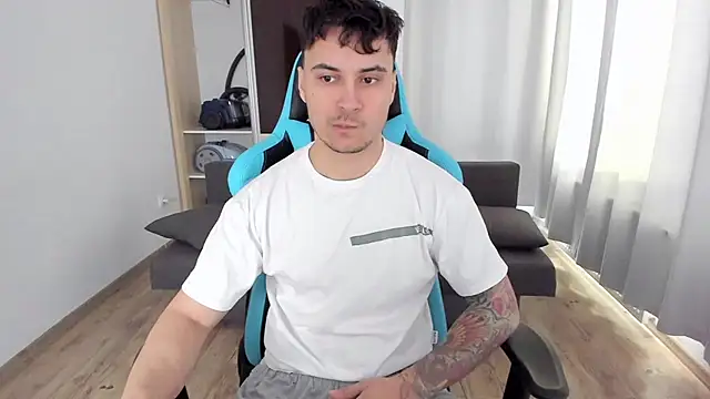 MatMalonne online show from February 9, 2025, 6:54 am