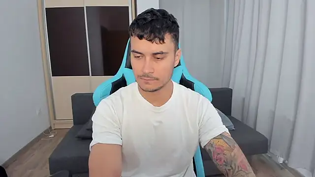 MatMalonne online show from October 14, 2025, 6:47 am