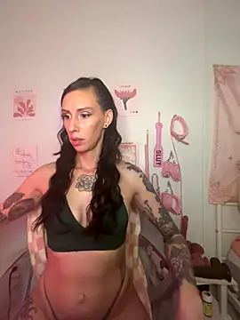 averietheangel online show from October 11, 2025, 5:33 pm