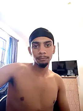 29YOURZ 28  online show from December 9, 2024, 9:17 am