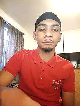 29YOURZ 28  online show from December 15, 2024, 8:52 am