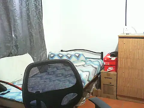 29YOURZ 28  online show from January 15, 2026, 8:08 am