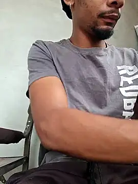 29YOURZ 28  online show from February 7, 2026, 9:13 am