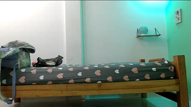 evaleribigtits18 online show from March 20, 2026, 1:54 am