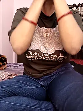 MUMTAJ-1 online show from November 22, 2025, 1:37 am