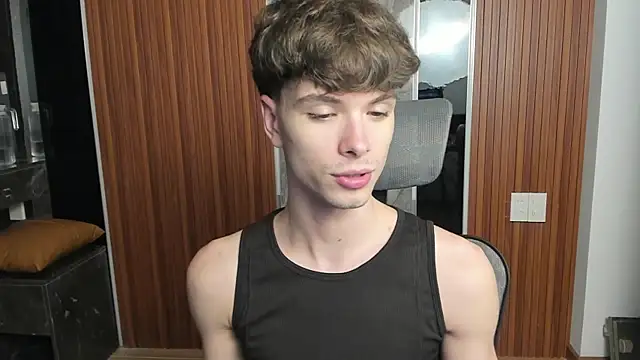 calvin love you online show from April 3, 2026, 5:11 pm