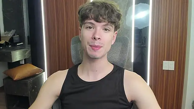 calvin love you online show from April 12, 2026, 5:07 pm