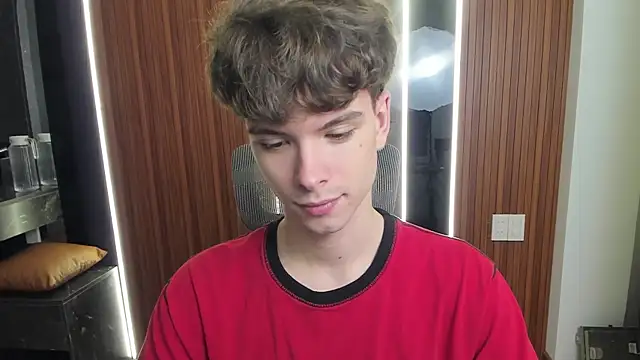 calvin love you online show from April 14, 2026, 5:19 pm