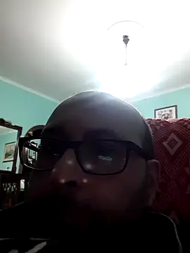 Snapshot of Cazzodr chatting on February 28, 2025, 9:12 pm Cazzodr online show from February 28, 2025, 9:12 pm