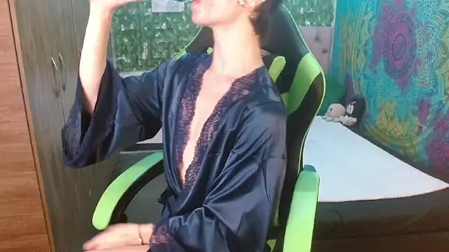 BurningVenus12 online show from March 17, 2026, 9:34 am