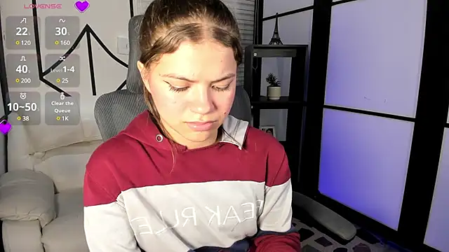 PaigeJayden online show from February 4, 2025, 11:38 pm