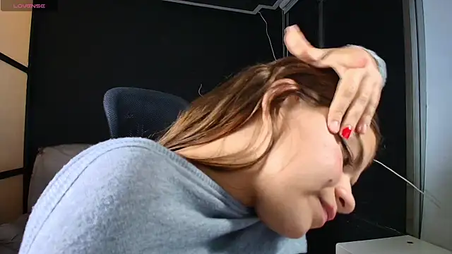 PaigeJayden online show from February 17, 2025, 7:04 am