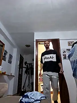 charlye inkkkk online show from March 19, 2025, 10:53 pm