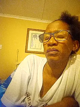 bustybillies online show from October 3, 2025, 4:26 pm