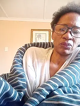 bustybillies online show from November 17, 2025, 10:21 am