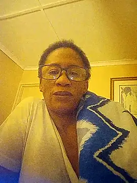 bustybillies online show from April 14, 2026, 4:35 pm