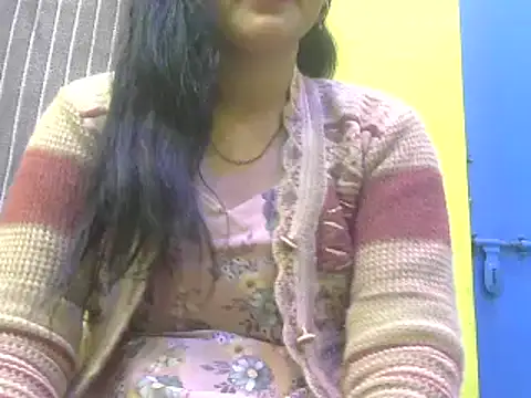 Snapshot of CUTYHINA_001 chatting on December 2, 2024, 10:50 am CUTYHINA 001 online show from December 2, 2024, 10:50 am