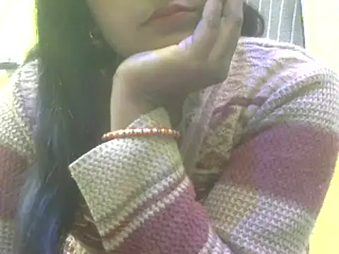 Snapshot of CUTYHINA_001 chatting on December 12, 2024, 11:07 am CUTYHINA 001 online show from December 12, 2024, 11:07 am