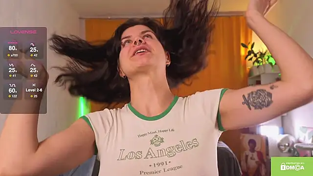 ginavontease online show from November 8, 2025, 9:53 am