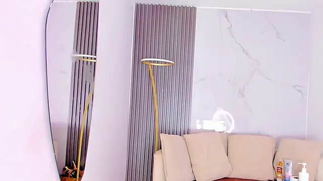 ebonydreams01 online show from December 15, 2025, 12:09 pm