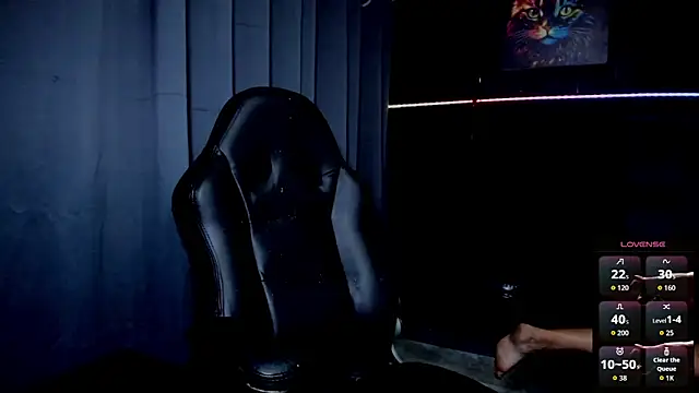 ZhoeStrong online show from November 15, 2025, 10:37 pm