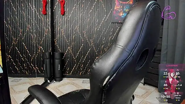 ZhoeStrong online show from March 4, 2026, 11:33 pm