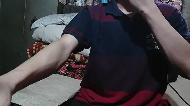 Dreamdaze2025 online show from April 15, 2026, 5:58 am